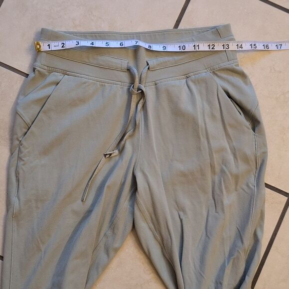 Lululemon Ready To Rulu Jogger Green Fern Light Size 6 - Picture 8 of 15